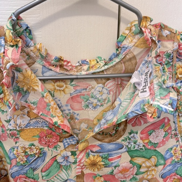 WORTH| NEW 👒Colorful print women top - Picture 6 of 8